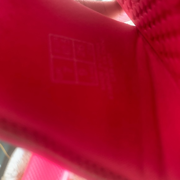 Puma Pink Slides - Picture 4 of 4